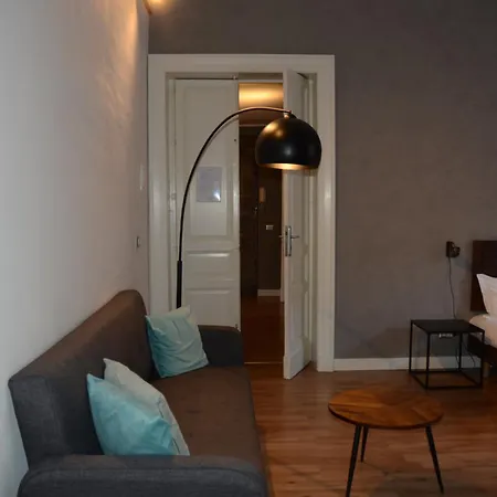 Nsisca Bed & Breakfast 4*